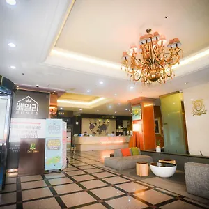 2* Hotel Noblesse